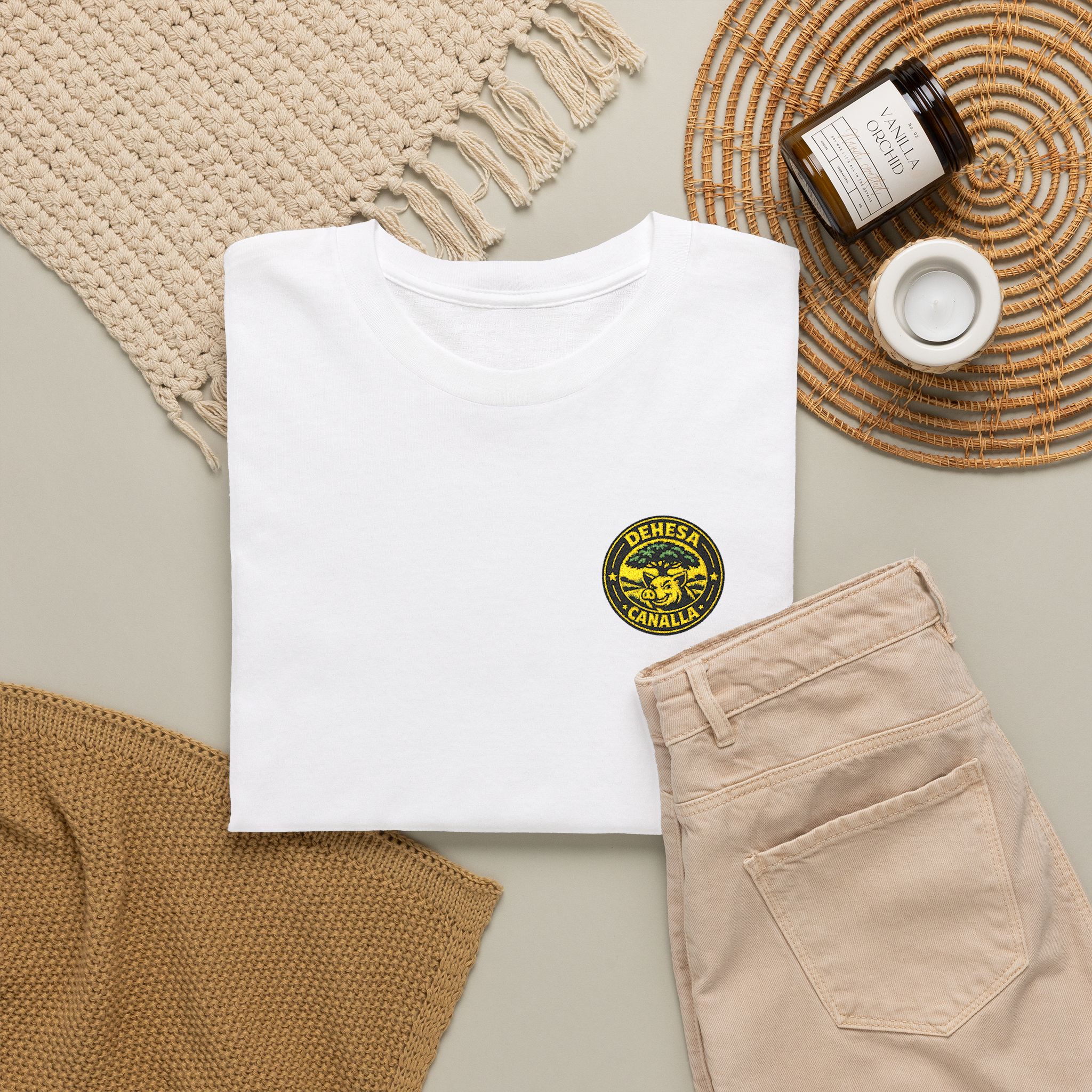 Camiseta unisex bordada Dehesa Canalla - Imagen 8